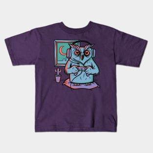 Night Owl Funny Gamer Cartoon // Late Night Gaming Kids T-Shirt
